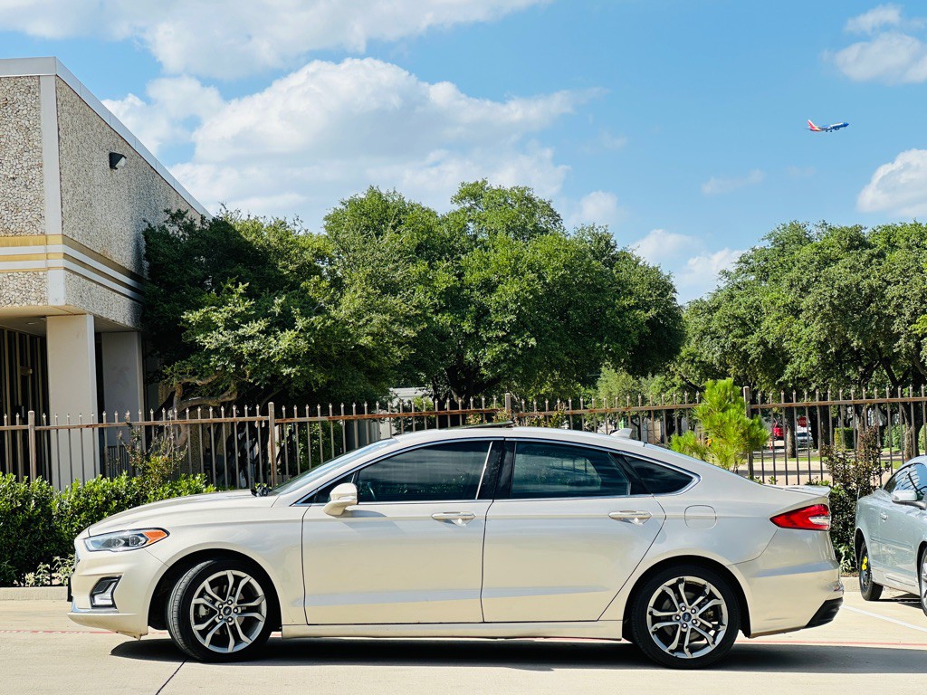 2019 Ford Fusion Image 5