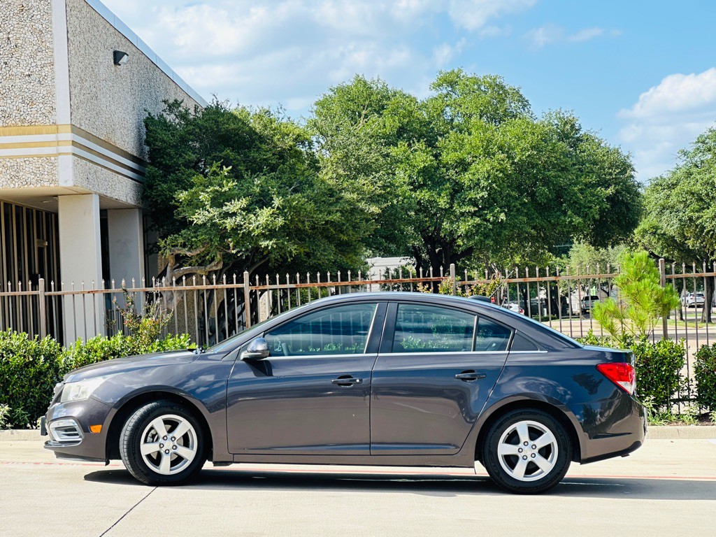 2016 Chevrolet Cruze Image 5