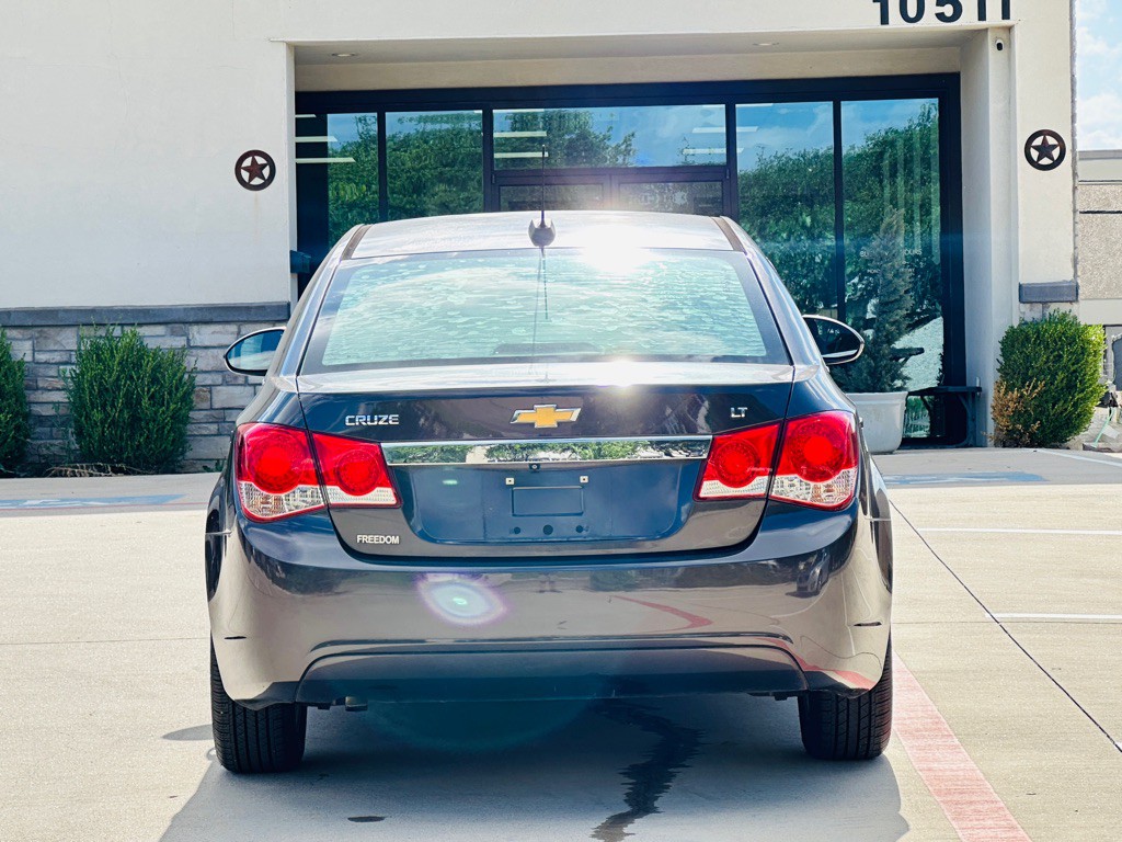 2016 Chevrolet Cruze Image 8