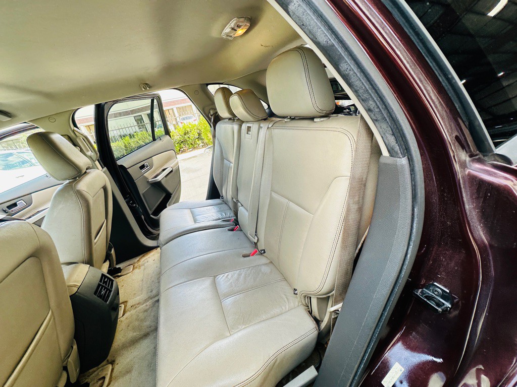 2012 Ford Edge Image 18