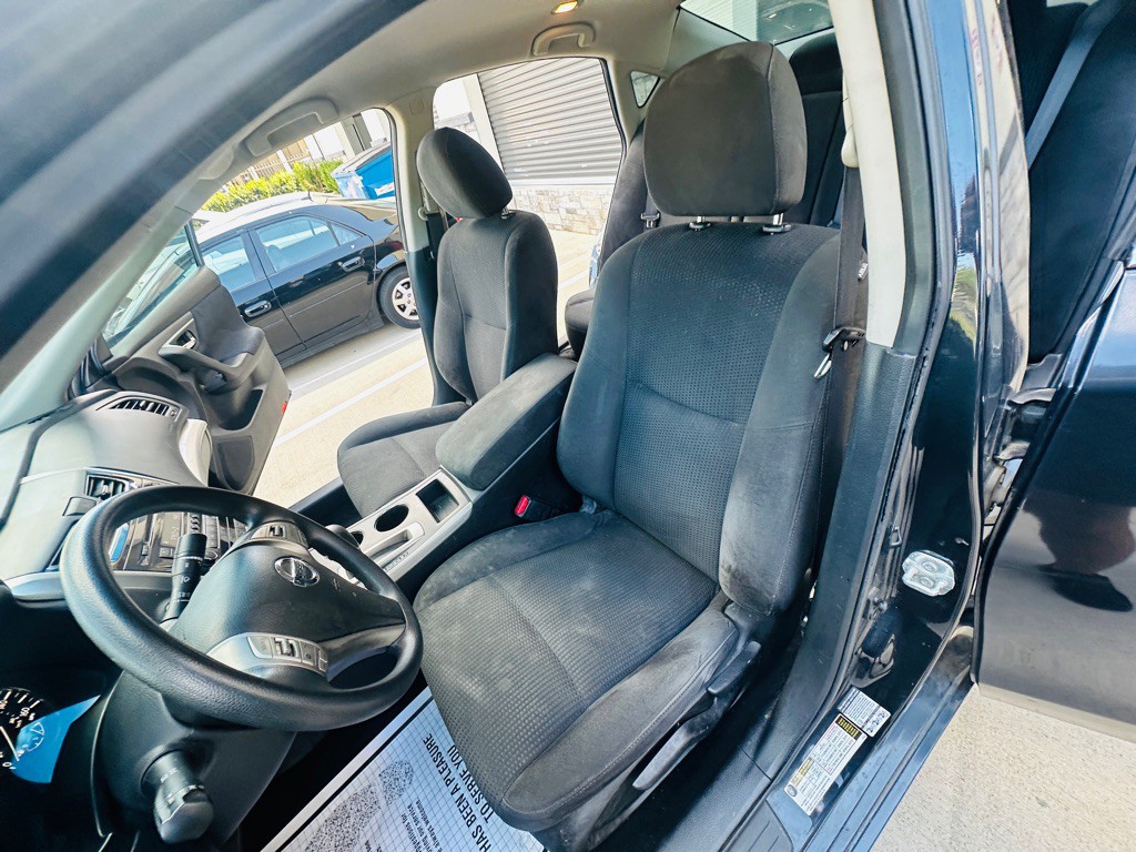 2015 Nissan Altima Image 15