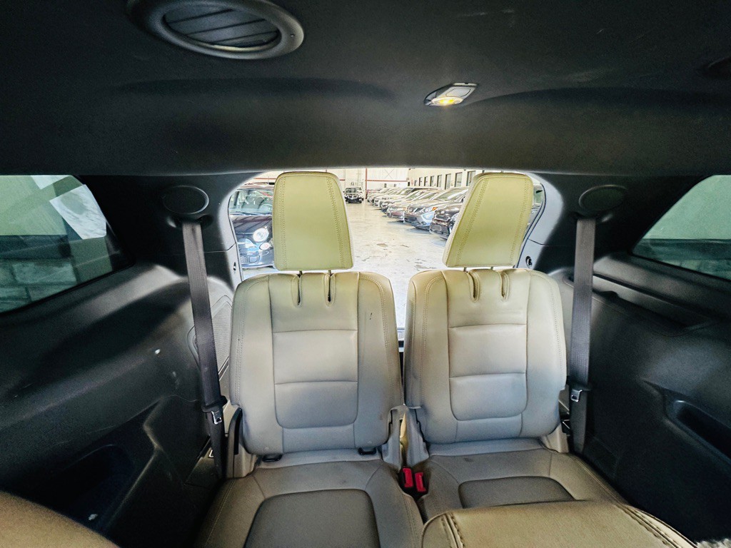 2013 Ford Explorer Image 23