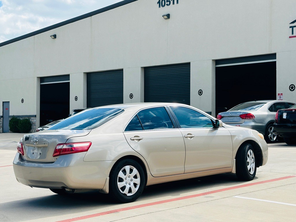 2009 Toyota Camry Image 11
