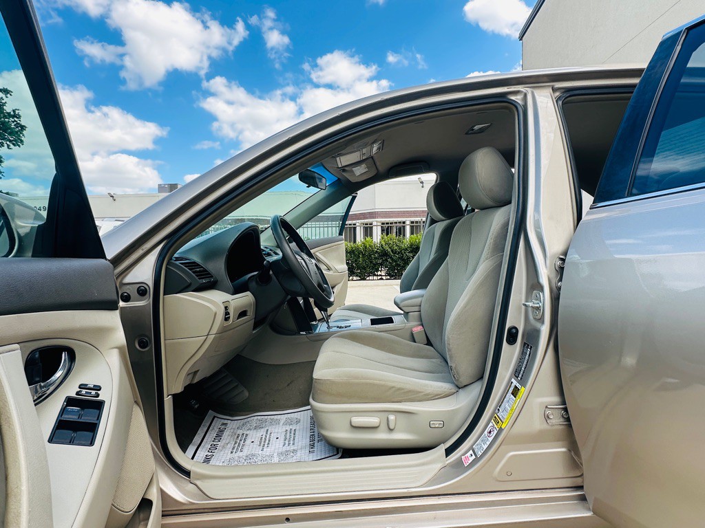 2009 Toyota Camry Image 13