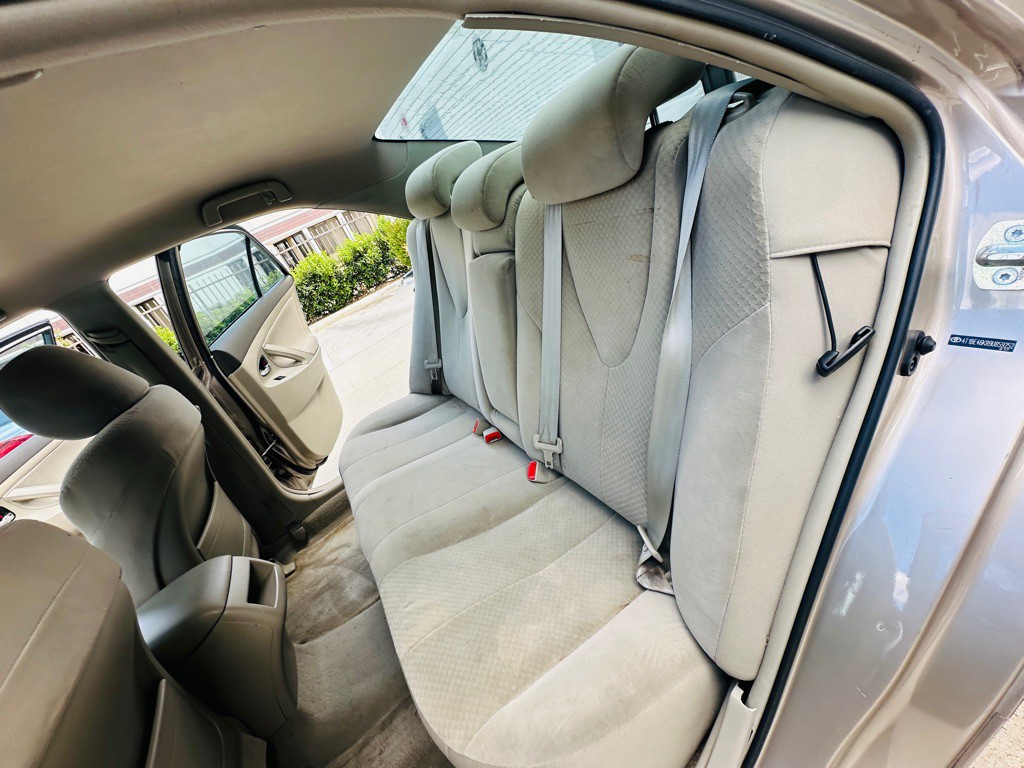 2009 Toyota Camry Image 18