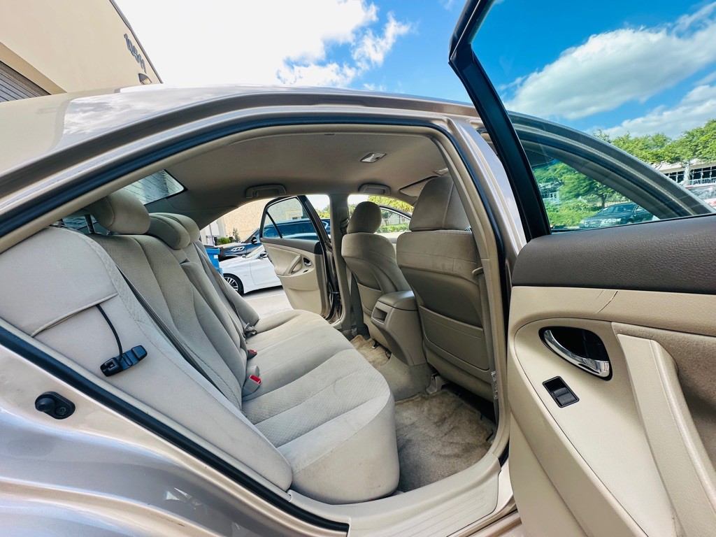 2009 Toyota Camry Image 20