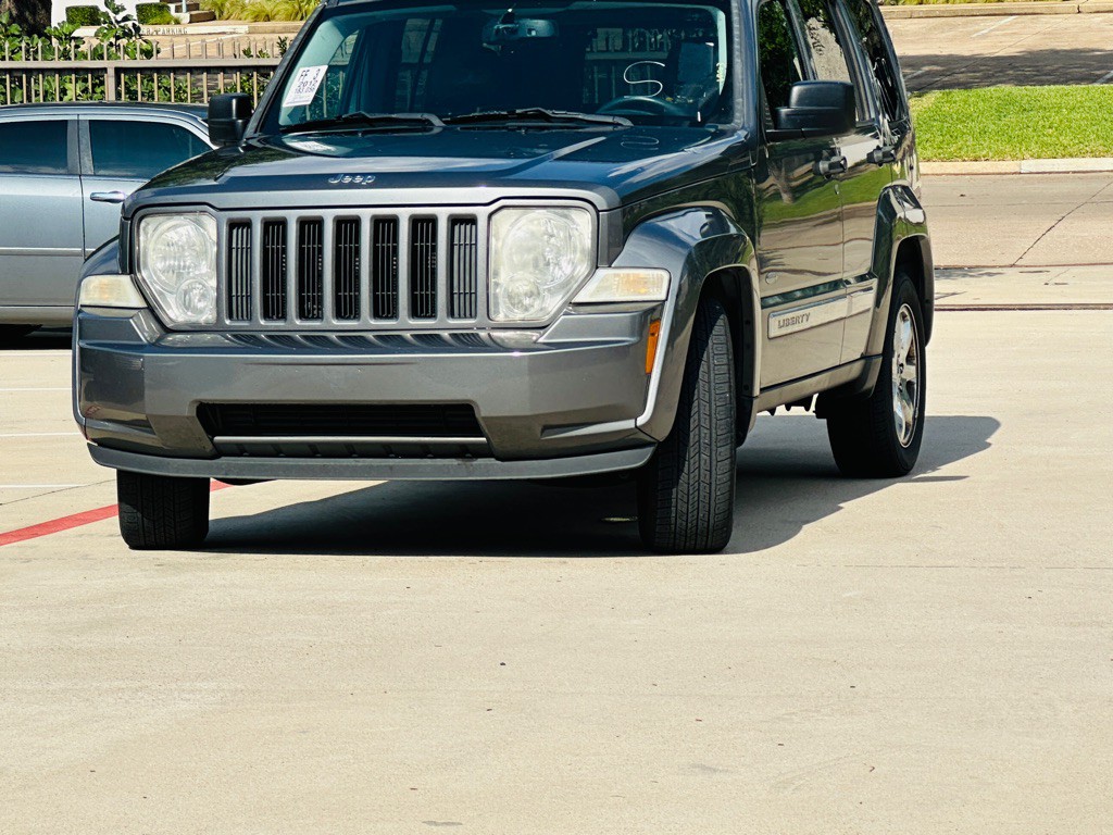 2012 Jeep Liberty Image 3