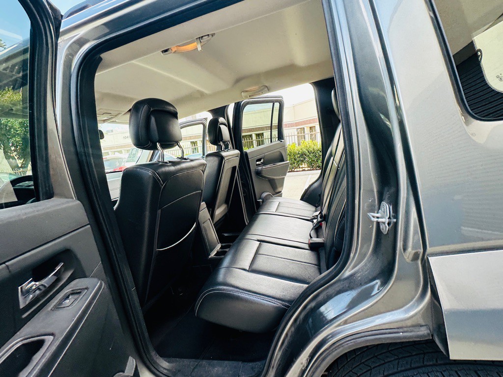 2012 Jeep Liberty Image 17
