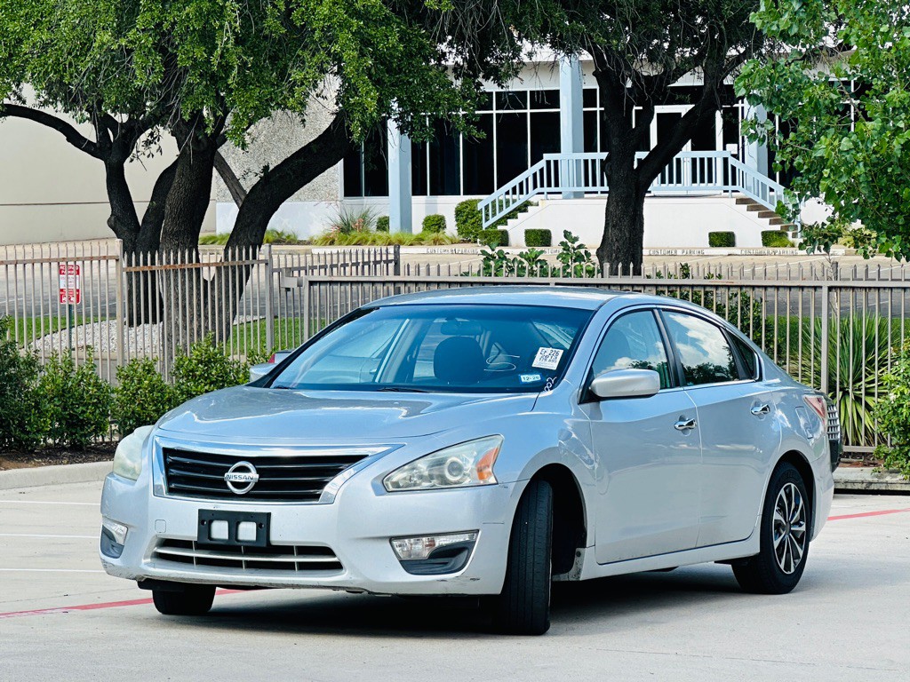 2013 Nissan Altima Image 3