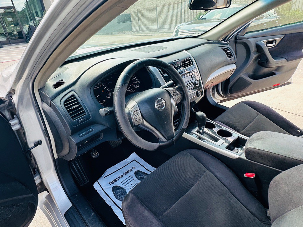2013 Nissan Altima Image 12