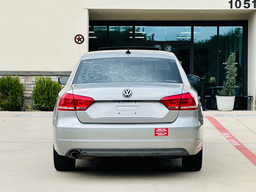 2013 Volkswagen Passat Image 9