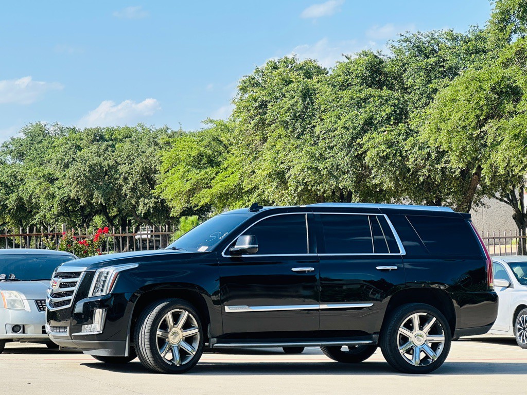 2018 Cadillac Escalade Image 4