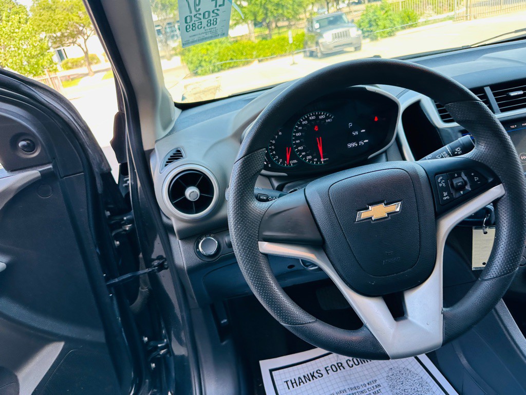 2020 Chevrolet Sonic Image 14