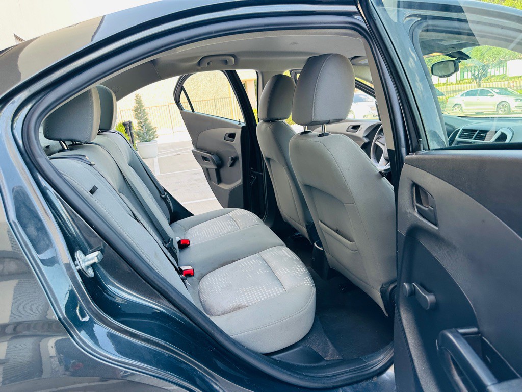 2020 Chevrolet Sonic Image 19