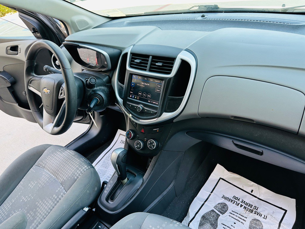2020 Chevrolet Sonic Image 23