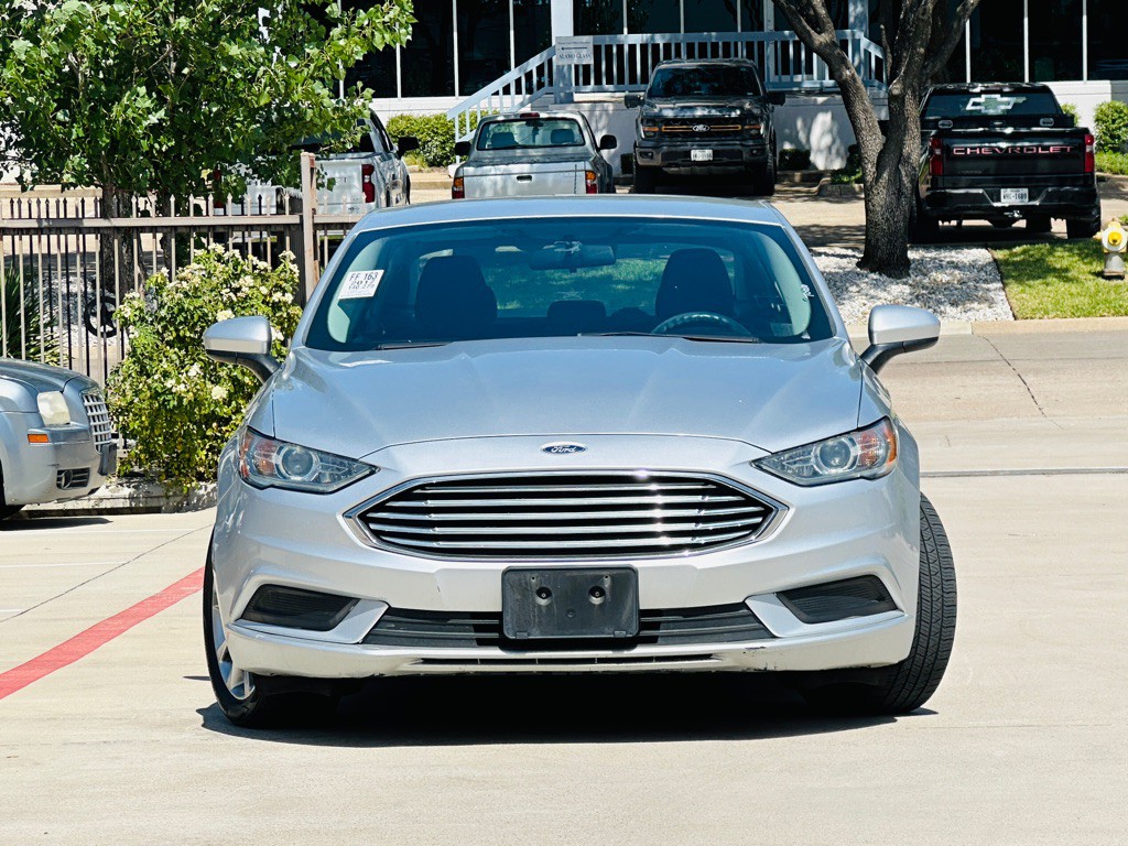 2017 Ford Fusion Image 3