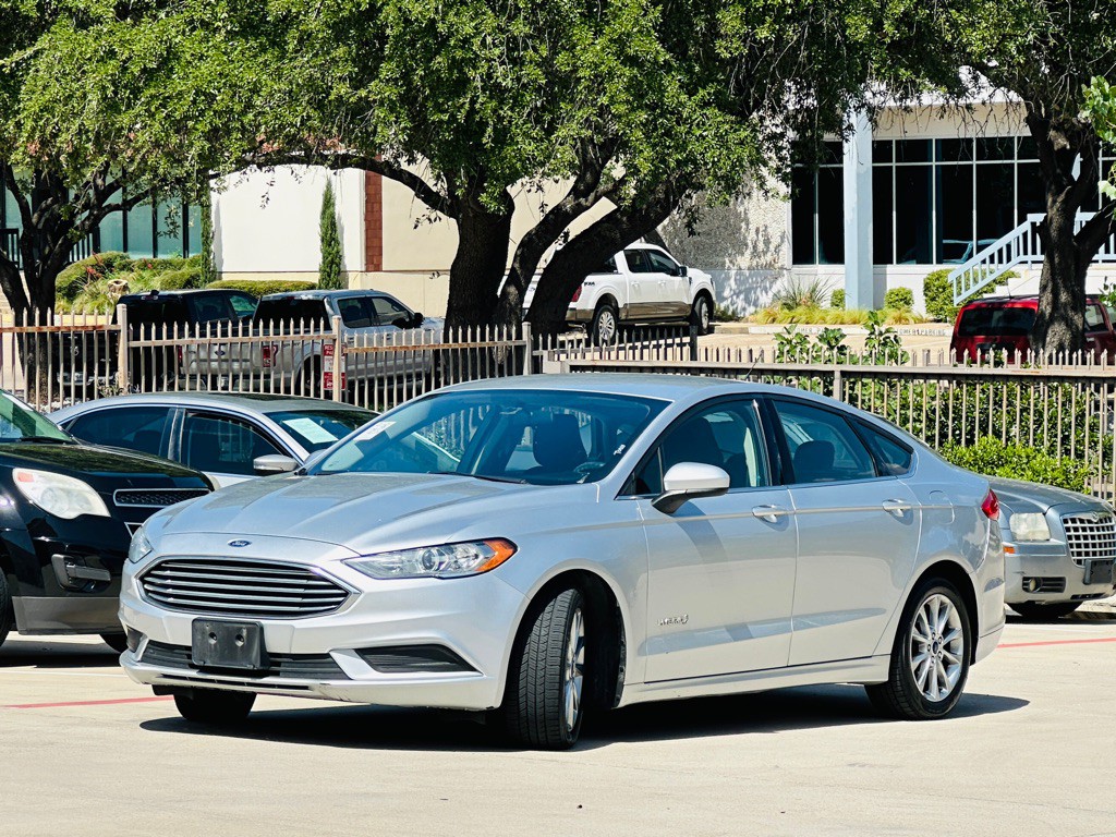 2017 Ford Fusion Image 4