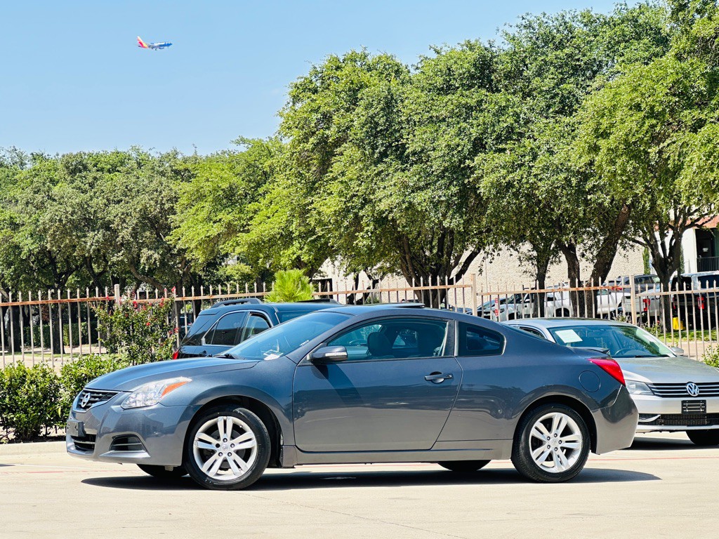 2013 Nissan Altima Image 4