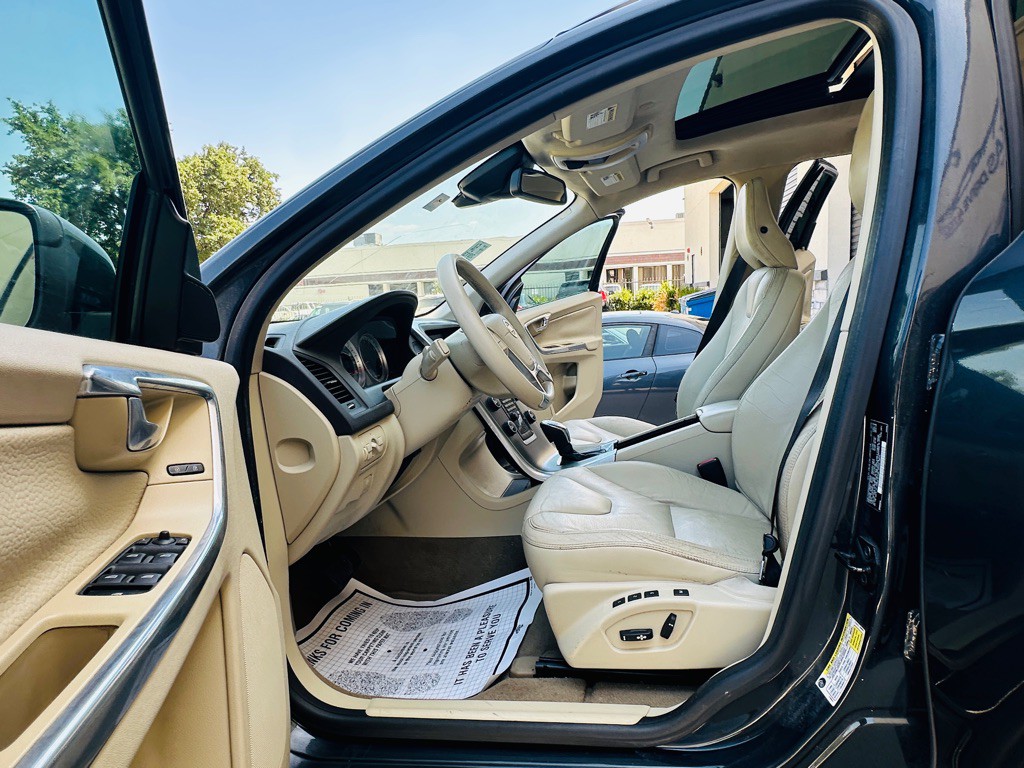 2013 Volvo XC60 Image 12