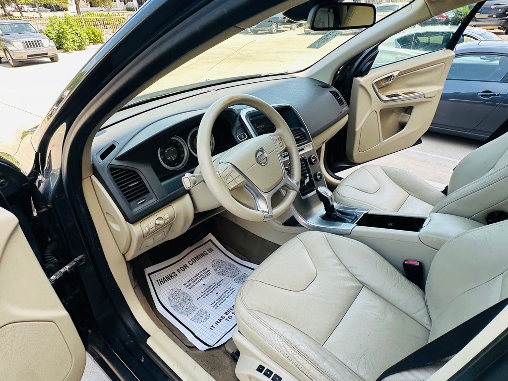 2013 Volvo XC60 Image 13