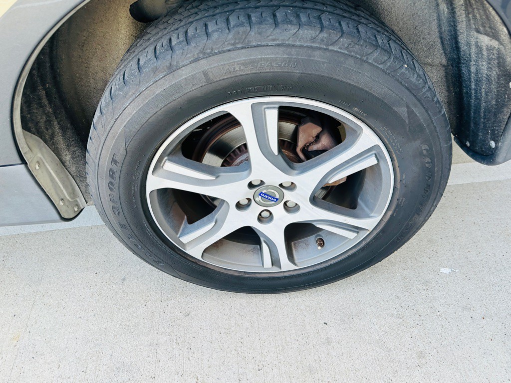 2013 Volvo XC60 Image 28