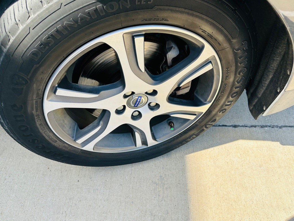 2013 Volvo XC60 Image 30