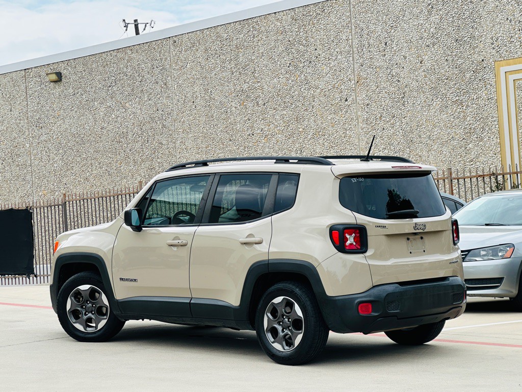 2016 Jeep Renegade Image 7