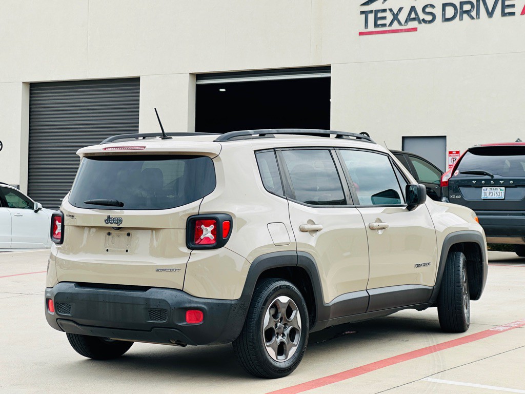 2016 Jeep Renegade Image 12