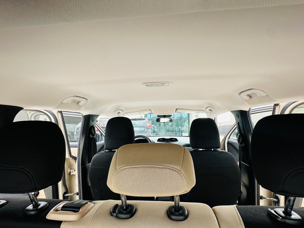 2016 Jeep Renegade Image 22