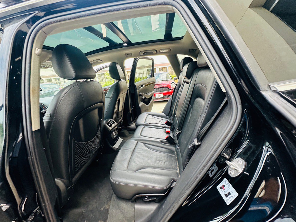 2012 Audi Q5 Image 18