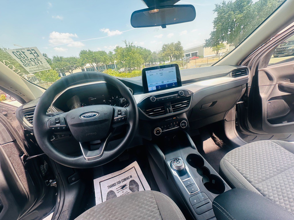 2020 Ford Escape Image 15