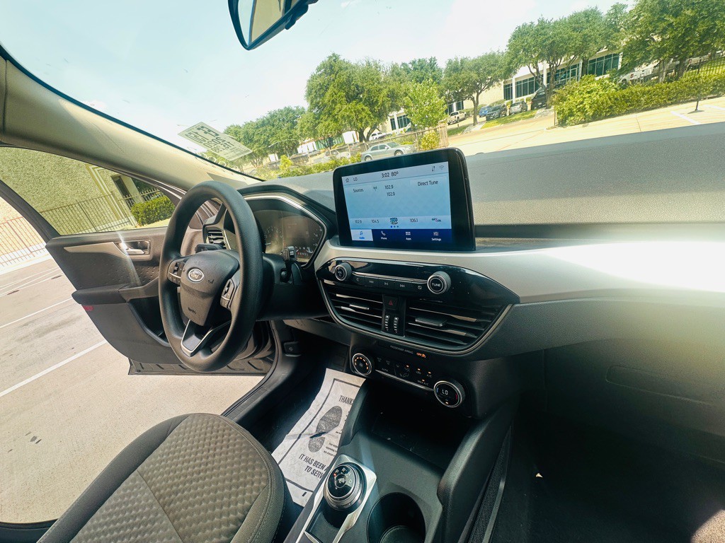 2020 Ford Escape Image 27