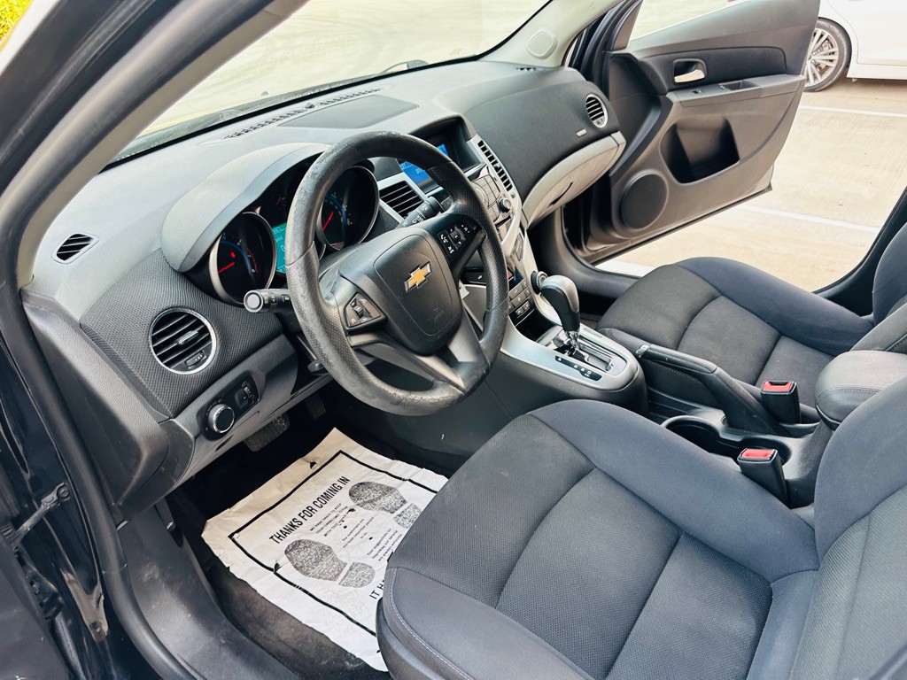 2016 Chevrolet Cruze Image 12