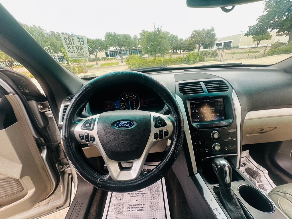 2013 Ford Explorer Image 15