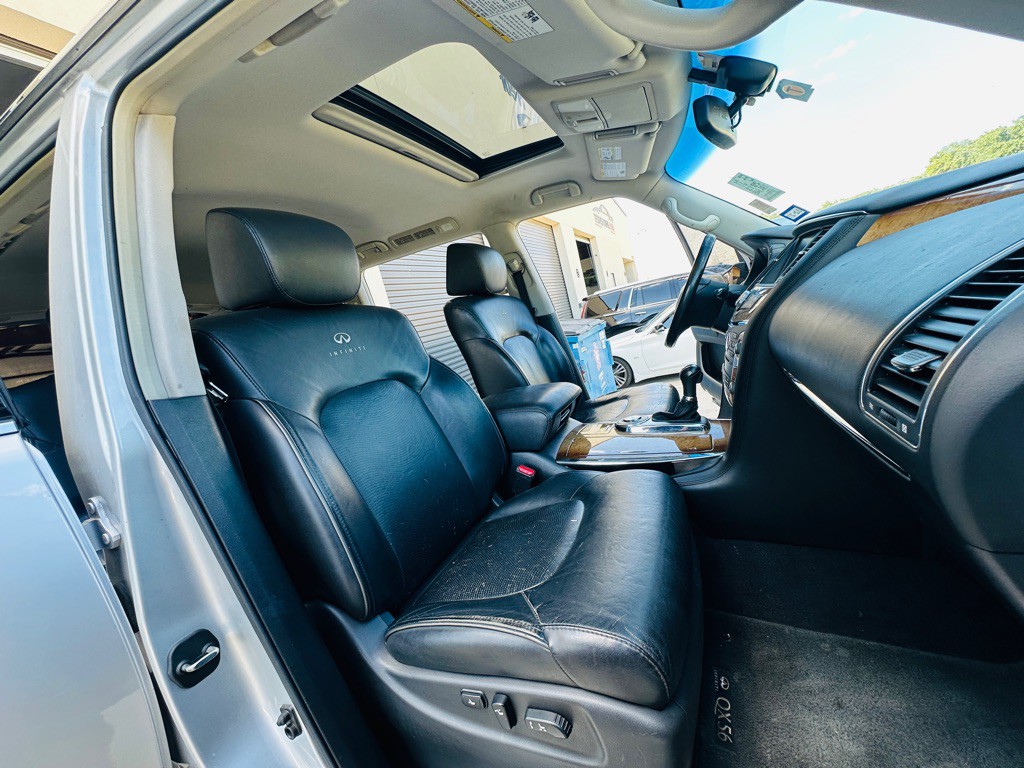 2013 INFINITI QX56 Image 31