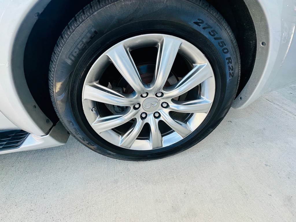 2013 INFINITI QX56 Image 35