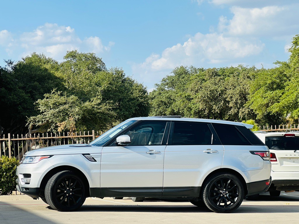 2015 Land Rover Range Rover Sport Image 4