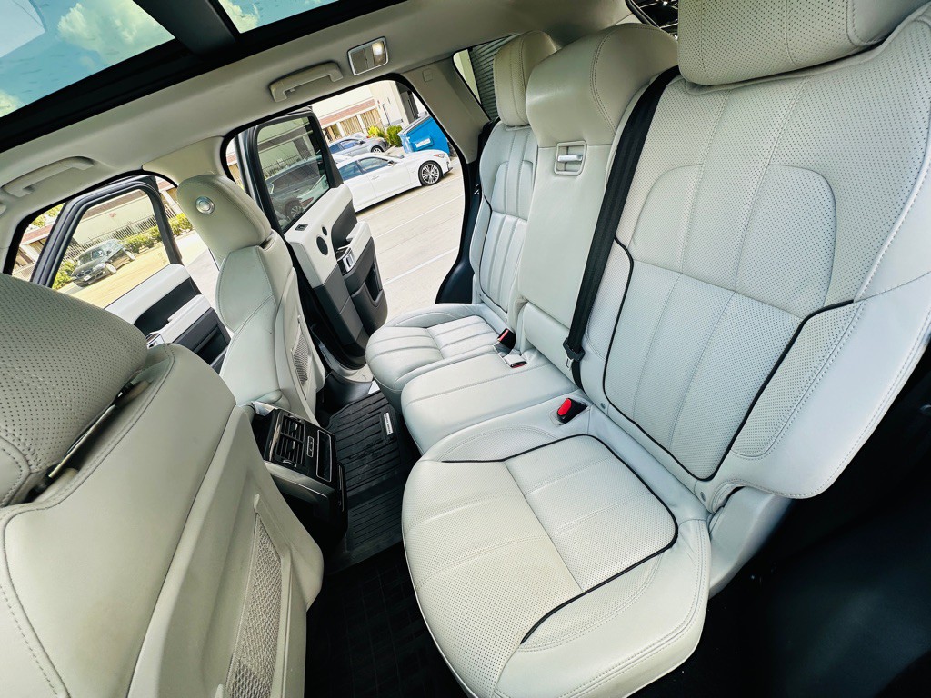 2015 Land Rover Range Rover Sport Image 21