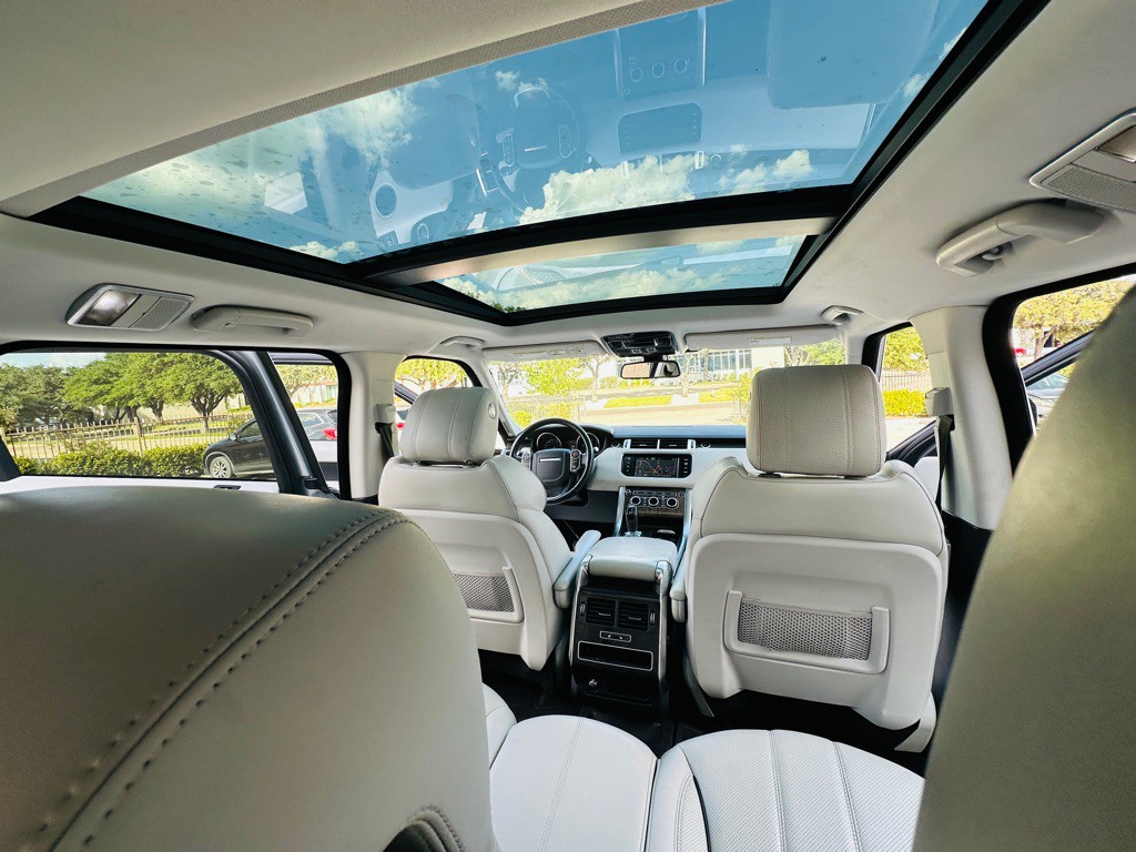 2015 Land Rover Range Rover Sport Image 24