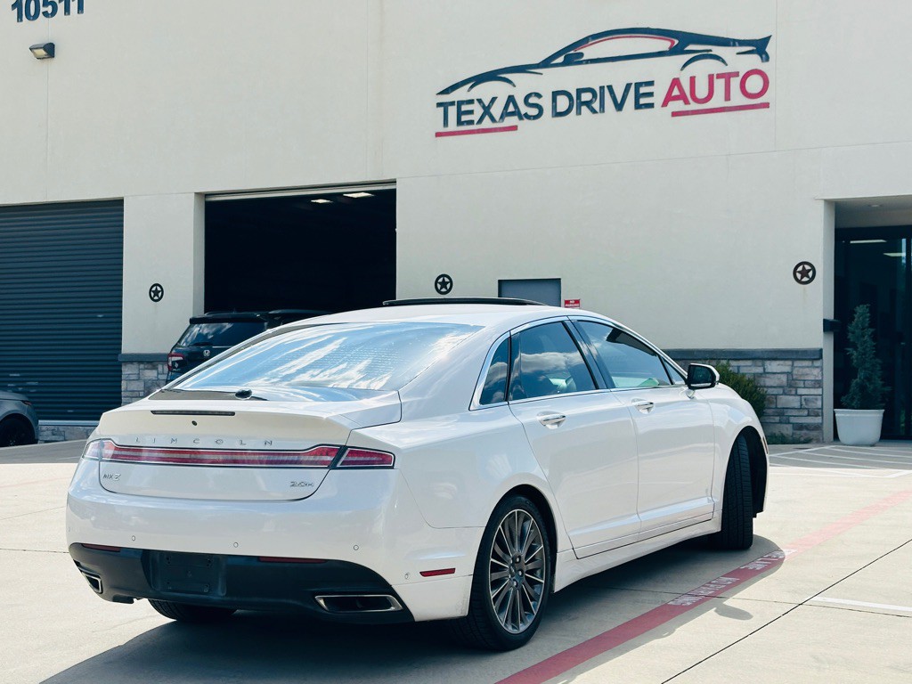 2014 Lincoln MKZ Image 11