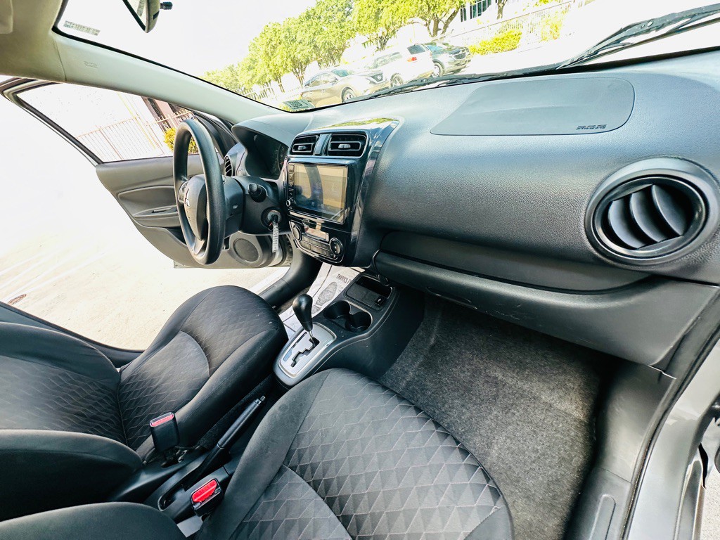 2021 Mitsubishi Mirage Image 27