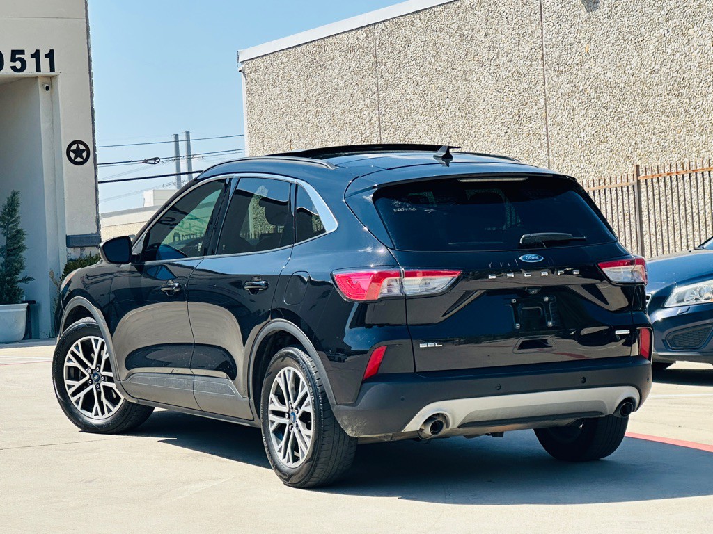 2020 Ford Escape Image 8
