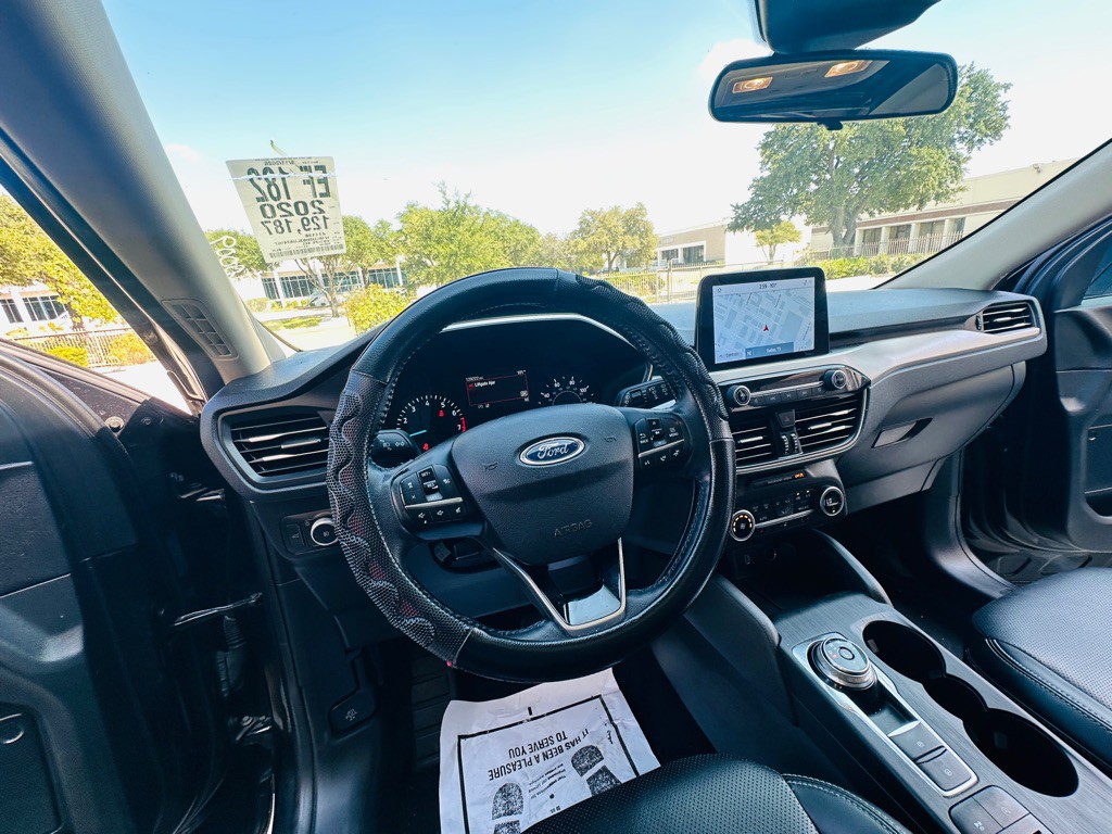 2020 Ford Escape Image 16