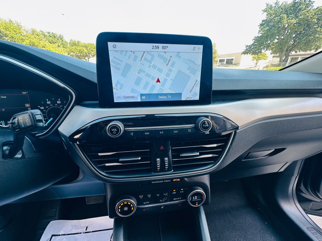 2020 Ford Escape Image 17