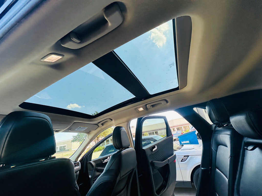 2020 Ford Escape Image 20