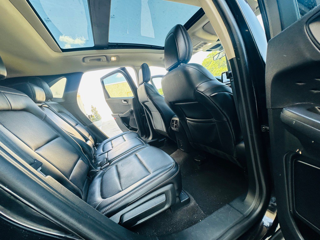 2020 Ford Escape Image 23
