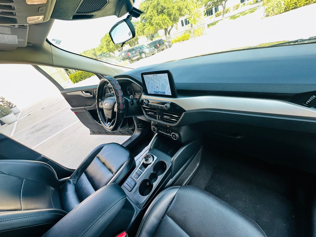 2020 Ford Escape Image 27