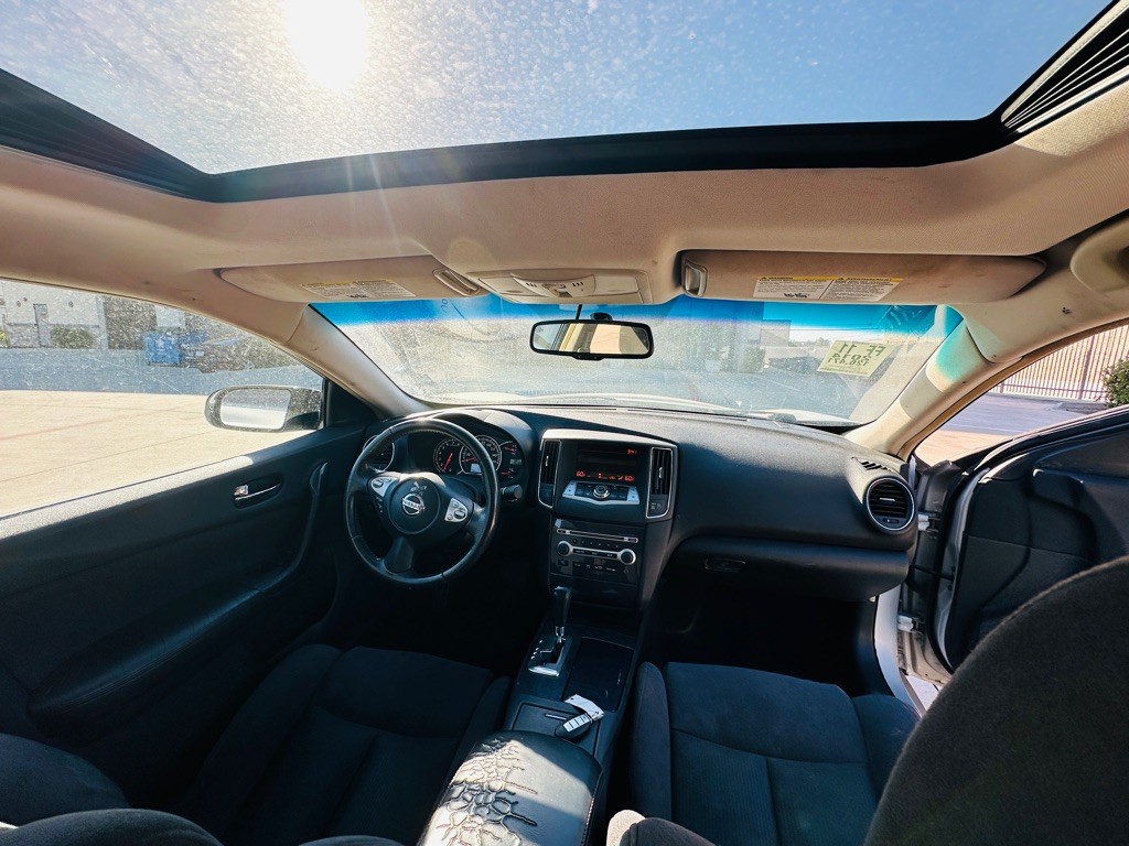 2014 Nissan Maxima Image 16