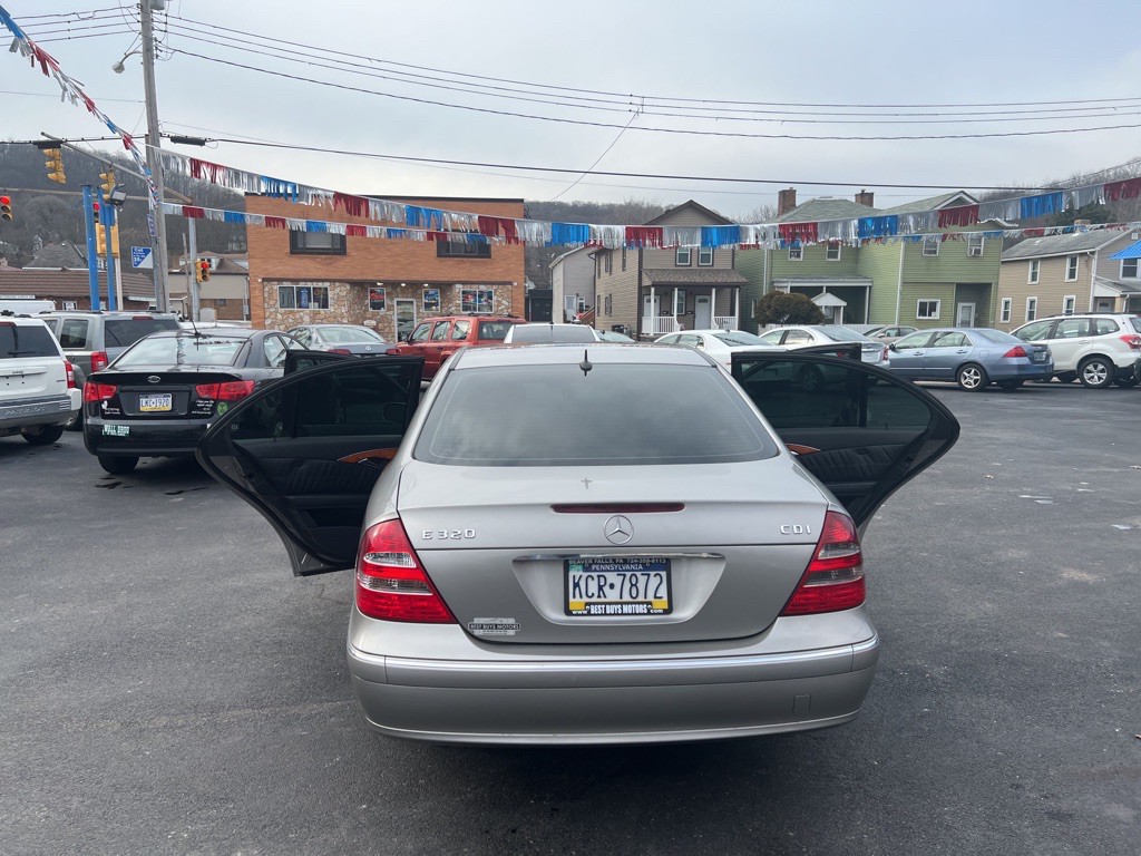 2006 Mercedes-Benz E-Class Image 3
