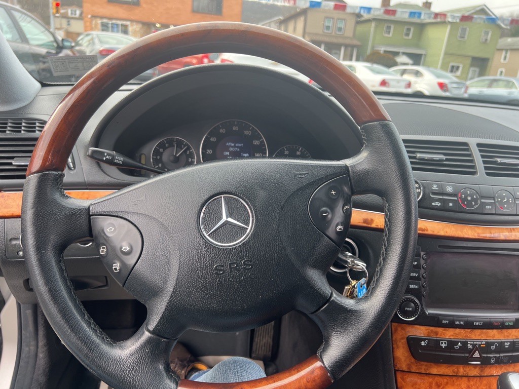 2006 Mercedes-Benz E-Class Image 11